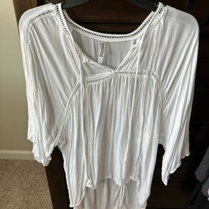 Monoreno White Tunic